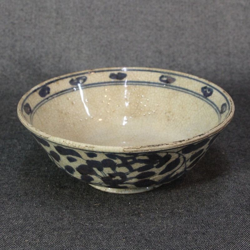 16世期 安南染付茶碗 16cm 16世紀安南染付唐草文茶碗