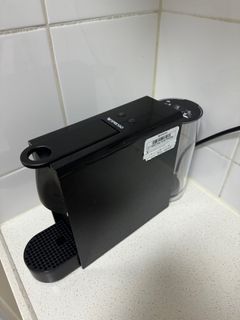 （分類：）位於 。 由 irissssscheng 提交（商品編號 1320789085，圖片 1）。簡介： 。