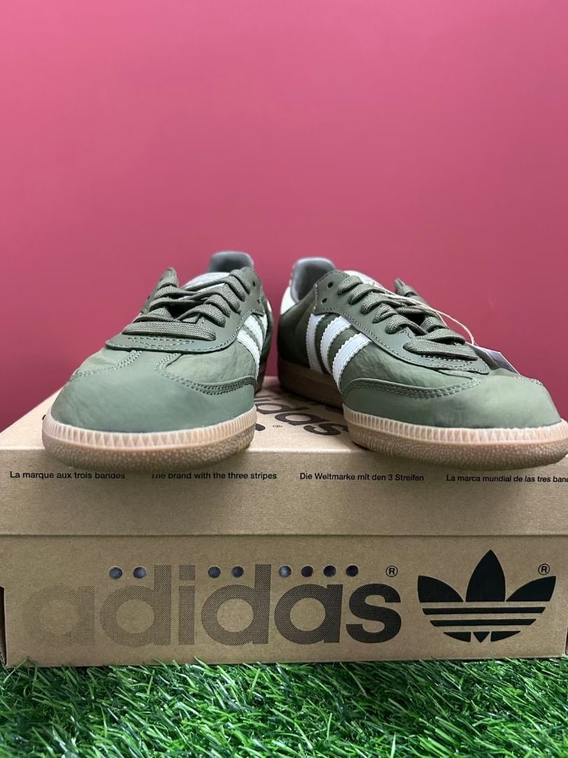 adidas gazelle silver green womens Retro Trainers main image 0