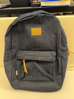 （分類：）位於 。 由 hoiwing124 提交（商品編號 1320883889，圖片 1）。簡介： 。
