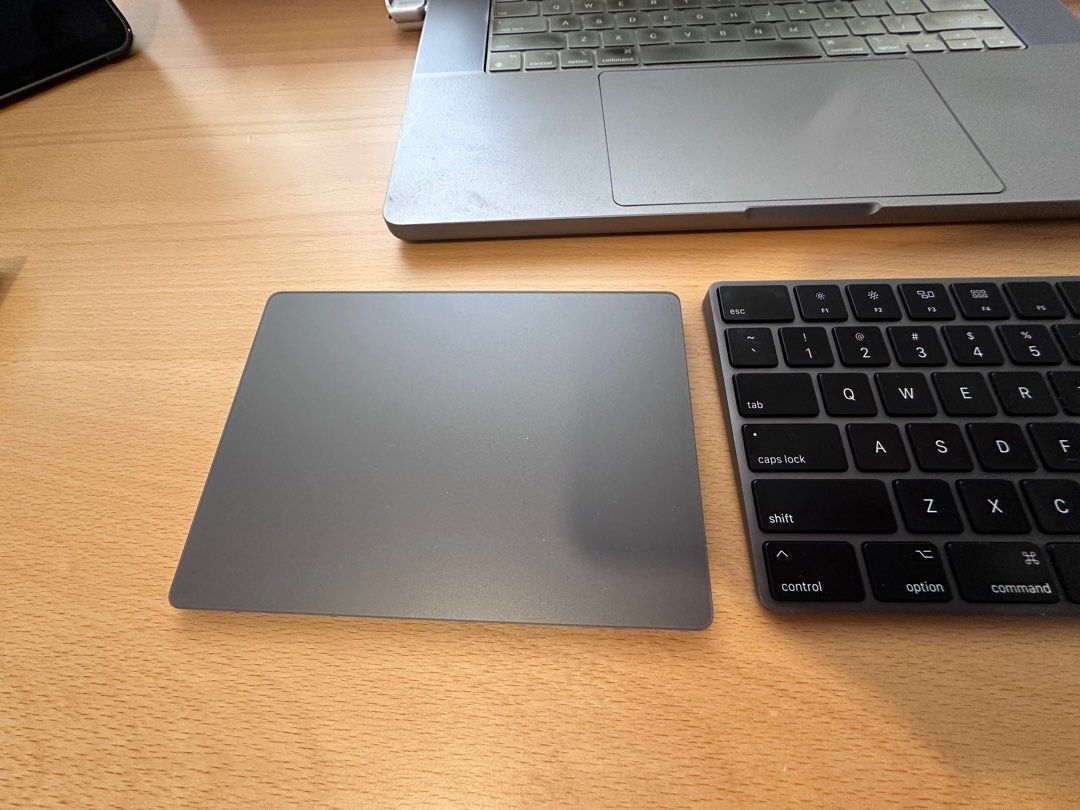新品】MAGIC TRACKPAD 3スペースグレイ 新品】MAGIC TRACKPAD 3スペースグレイ
