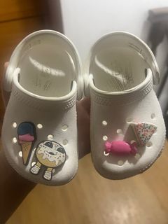 (Category: ) located in . Submitted by beebee05_15 (Listing ID 1320776102, Image 1). Description: .