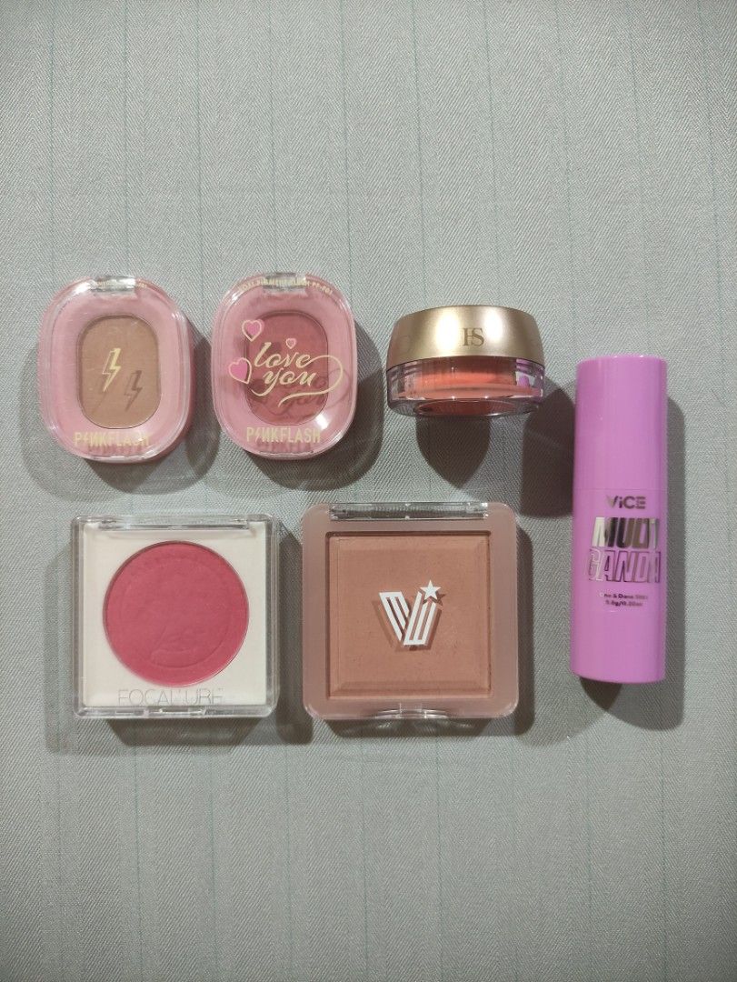 Blush Bundle - Vice Cosmetics, Pinkflash, Focallure, FS Cosmetics (Category: Makeup) located in Mandaluyong City. Submitted by aeurea (Listing ID 1320885327, Image 1). Description: Decluttering, shop my make up stash! ❤️ FS Cosmetics blush is still new! The rest are lightly used. Shades: Pinkflash Blushes - PO4 ❌SOLD❌ and NO1 Focallure - 601 ❌SOLD❌ Vice Cosmetics Powder: Apricot Crush Vice Cosmetics Cream Stick: Purpleism ❌SOLD❌ FS Cosmetics Crea