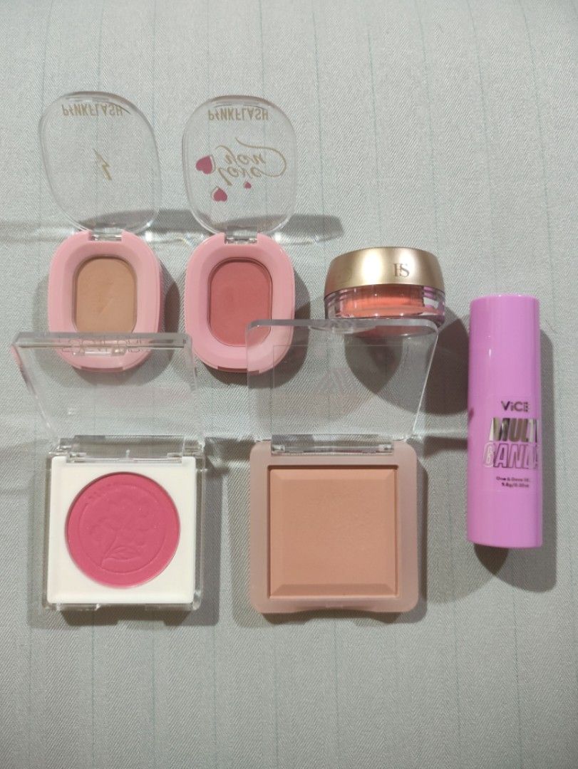 Blush Bundle - Vice Cosmetics, Pinkflash, Focallure, FS Cosmetics (Category: Makeup) located in Mandaluyong City. Submitted by aeurea (Listing ID 1320885327, Image 2). Description: Decluttering, shop my make up stash! ❤️ FS Cosmetics blush is still new! The rest are lightly used. Shades: Pinkflash Blushes - PO4 ❌SOLD❌ and NO1 Focallure - 601 ❌SOLD❌ Vice Cosmetics Powder: Apricot Crush Vice Cosmetics Cream Stick: Purpleism ❌SOLD❌ FS Cosmetics Crea
