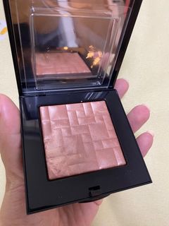 (Category: ) located in . Submitted by fan1228 (Listing ID 1320914011, Image 1). Description: .