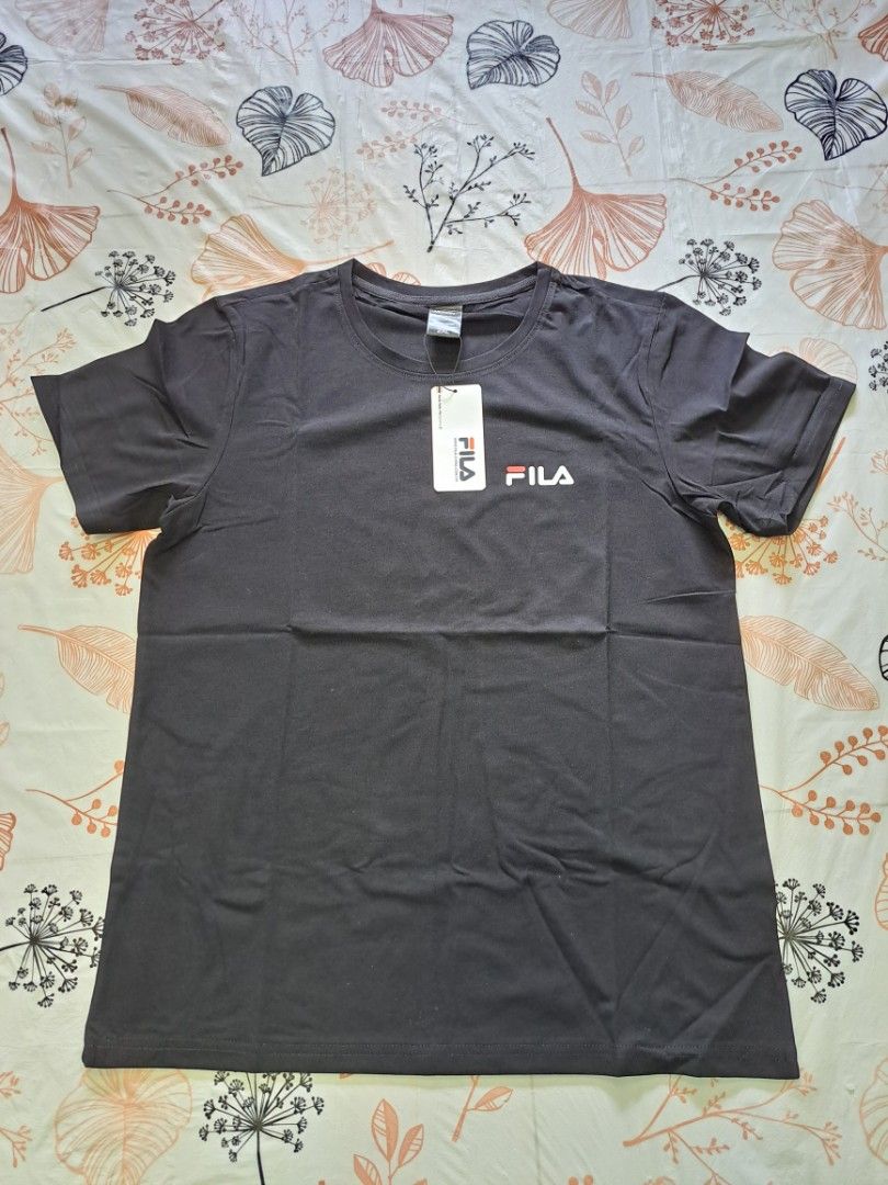 Brand New FILA T shirt Japan
