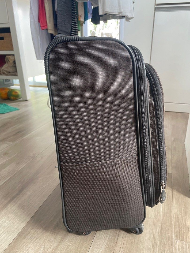 Brown Small Handcarry Baggage Luggage Maleta (Category: Luggage) located in Cavite. Submitted by xsybear (Listing ID 1320771339, Image 3). Description: ❤️ 360 Swivel wheels ❤️ Has zip compartments ❤️ Small size, for handcarry No issues Price negotiable.