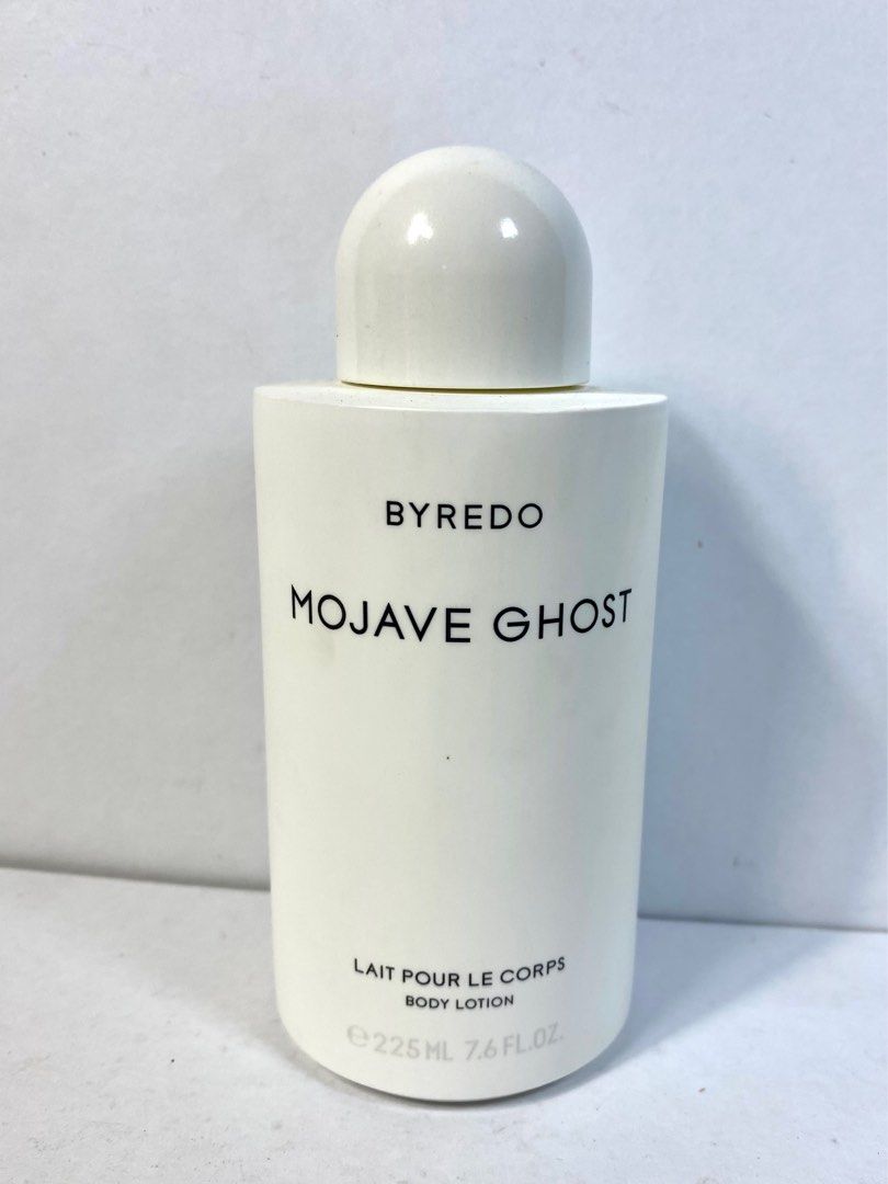 Byredo Mojave Ghost Body Lotion 225ml Partial (Category: Body Care) located in Mexico. Submitted by happymoby (Listing ID 1320867204, Image 2). Description: FYI: 👁️‍🗨️w/o orig box ✔️ safe package, using column wrap. 👁️‍🗨️what you see is what you get. 👁️‍🗨️ Actual photos (more photos just DM me) BYREDO Mojave Ghost Body Lotion 225ml Description Mojave Ghost is a woody composition inspired by the soulful beauty of the Mojave Desert. In this x