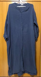 (Category: ) located in . Submitted by heyimclearingmywardrobe (Listing ID 1320847809, Image 1). Description: .