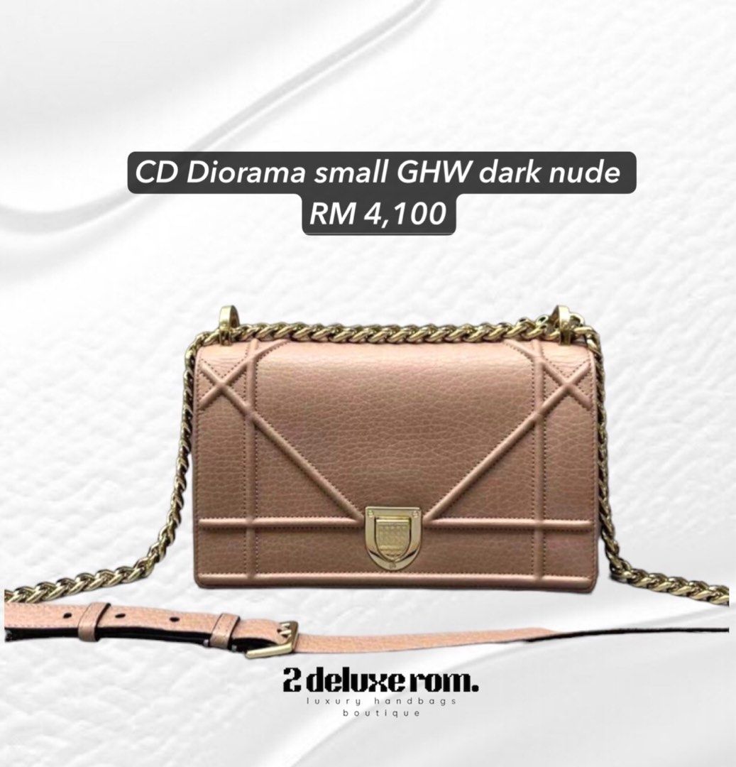 Diorama small price deals