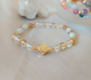 (Category: ) located in . Submitted by be.braceletss (Listing ID 1320784568, Image 1). Description: .