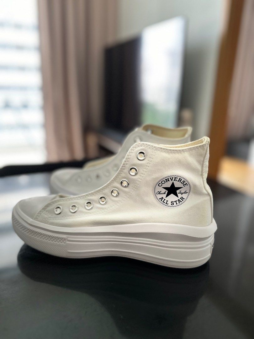 Converse size EU 40 Men s Fashion Footwear Sneakers on Carousell