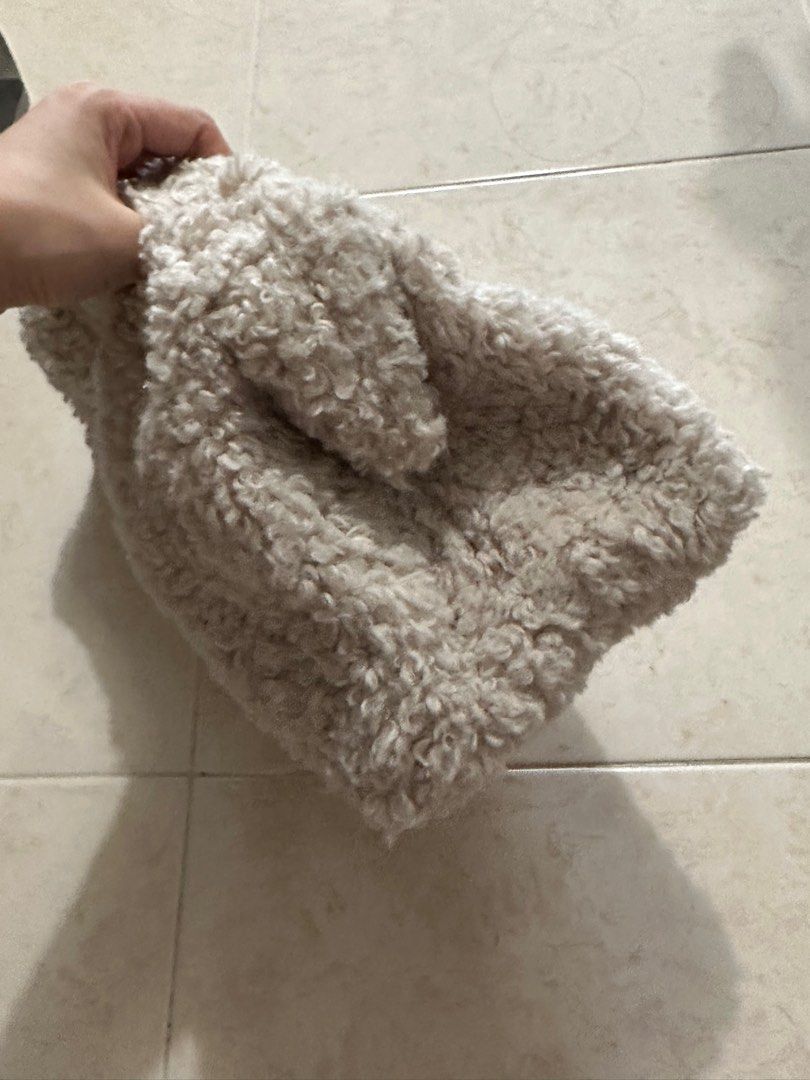 Cos teddy clutch shop