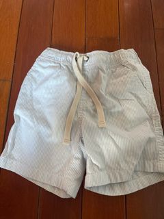 (Category: ) located in . Submitted by jolinechua95 (Listing ID 1320826100, Image 1). Description: .