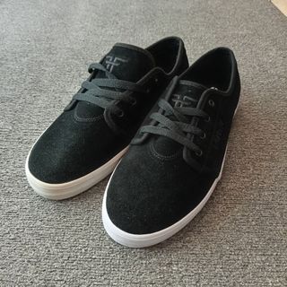 Affordable fallen shoe For Sale Carousell Malaysia