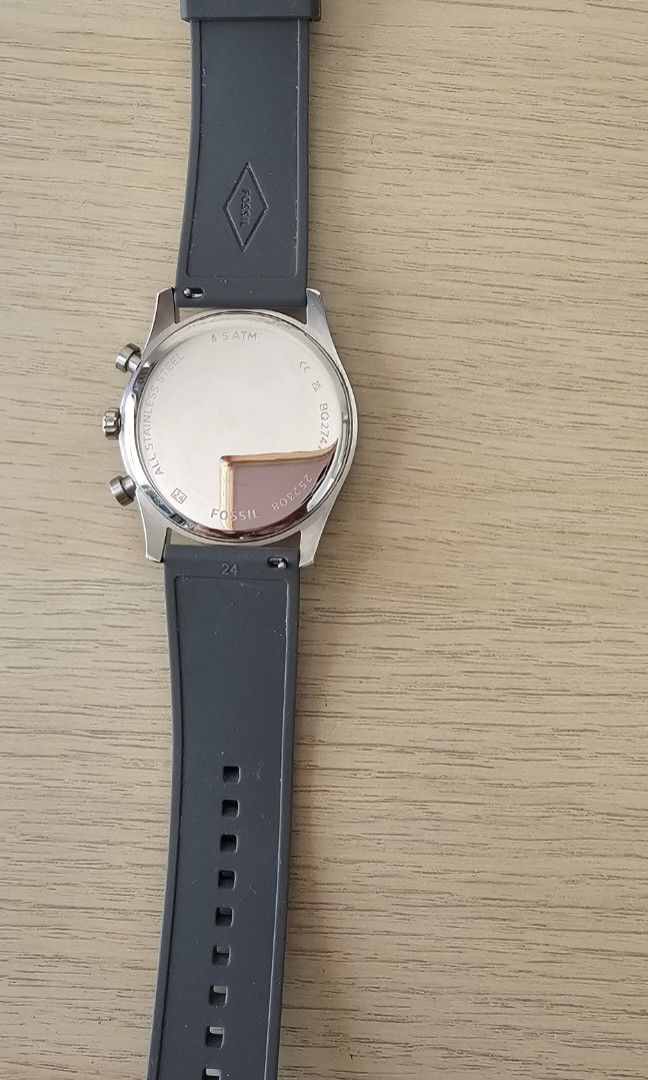 FOSSIL BQ2747 Quartz 5ATM Stainless Steel Analog Men s Watch Men s Fashion Watches Accessories Watches on Carousell