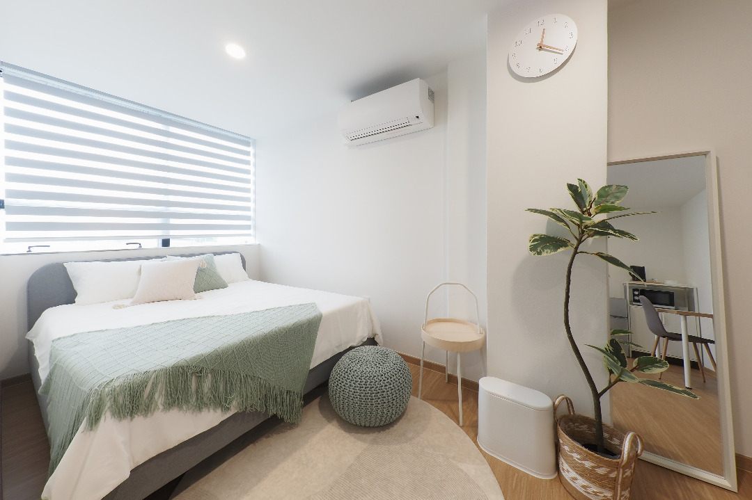 (Category: ) located in . Submitted by kinresidences (Listing ID 1320790815, Image 1). Description: .