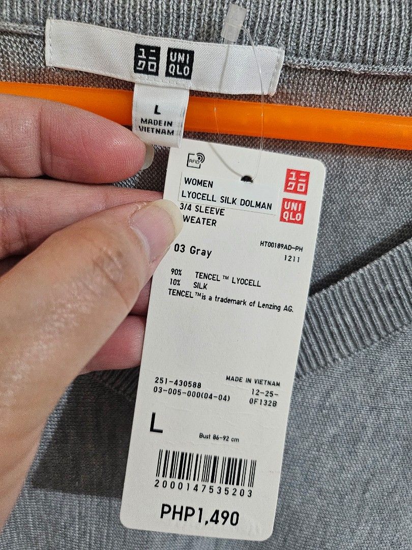 Gray 3/4 Sleeves Sweater for Womens (Category: Longsleeves) located in Manila. Submitted by aituy (Listing ID 1320867836, Image 3). Description: ✅️ Onhand ready to ship ✅️ Original and authentic ✅️ 100% Brand new ‼️ bought when I loose weight but not worn RFS : No longer fits me 🫣🤭 • Size : Large only • Color : Gray • Original Price: P1,490 ⚠️‼️SALE PRICE : P300‼️⚠️ 📍 Location: Sta. Cruz, Manila ✔️ MOP: Bank Transfer, GCash or Paymaya only ❌️ 