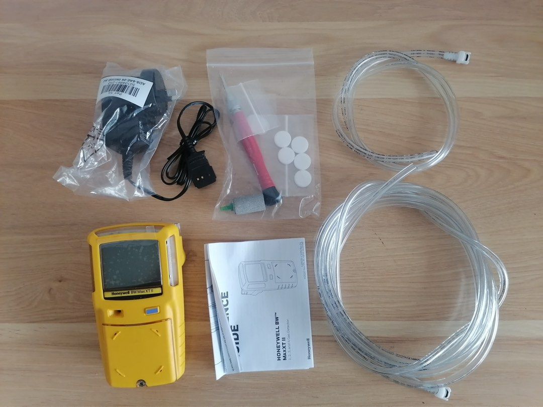 Honeywell BW MaxXT II Multi Gas Detector (Category: Other Accessories) located in Quezon City. Submitted by jewelraestoyshop (Listing ID 1320770443, Image 3). Description: Honeywell BW MaxXT II Multi Gas Detector ✅Explosion Proof ✅Intrinsically Safe ✅Brand new ✅Complete Accessories ✅Complete Certificates ✅SIRE Inspection Approved Location: Quezon City.