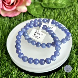 (Category: ) located in . Submitted by hawtgems (Listing ID 1320835076, Image 1). Description: .
