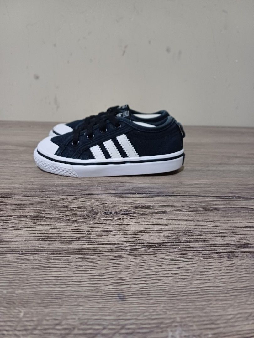 Kasut sneaker budak baby adidas nizza 23.5fr 14cm Babies Kids Babies Kids Fashion on Carousell