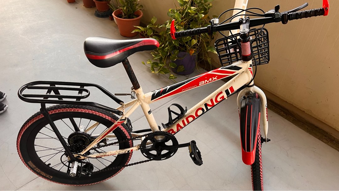 Kids gear bicycle 16 90 SGD Sports Equipment Bicycles Parts Bicycles on Carousell
