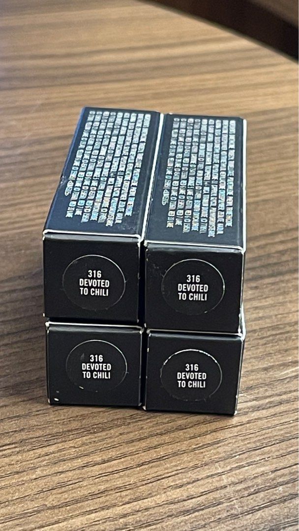 MAC DEVOTED TO CHILI (Category: Makeup) located in Muntinlupa City. Submitted by Hellokeith (Listing ID 1320844732, Image 1). Description: Authentic Brandnew Onhand Multiple stocks onhand (10 pcs. up 500 each) .