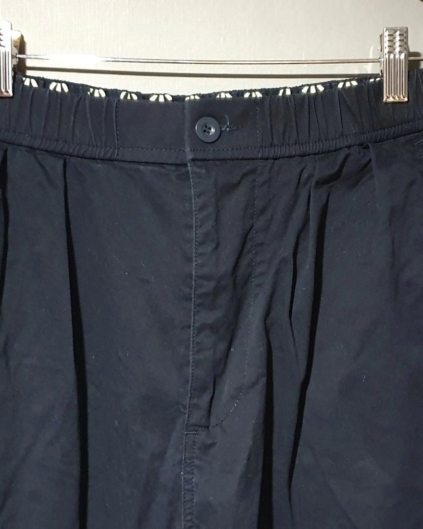 Maden Clothing Stretch Parachute Pants (Category: Joggers) located in Manila. Submitted by bilikabu_hits (Listing ID 1320893202, Image 2). Description: Maden Clothing Stretch Parachute Pants 750 only 🔥 Size : XL Waist : 34 to 37 Length : 40 Condition : 9/10 *first to pay basis Cainta Rizal.
