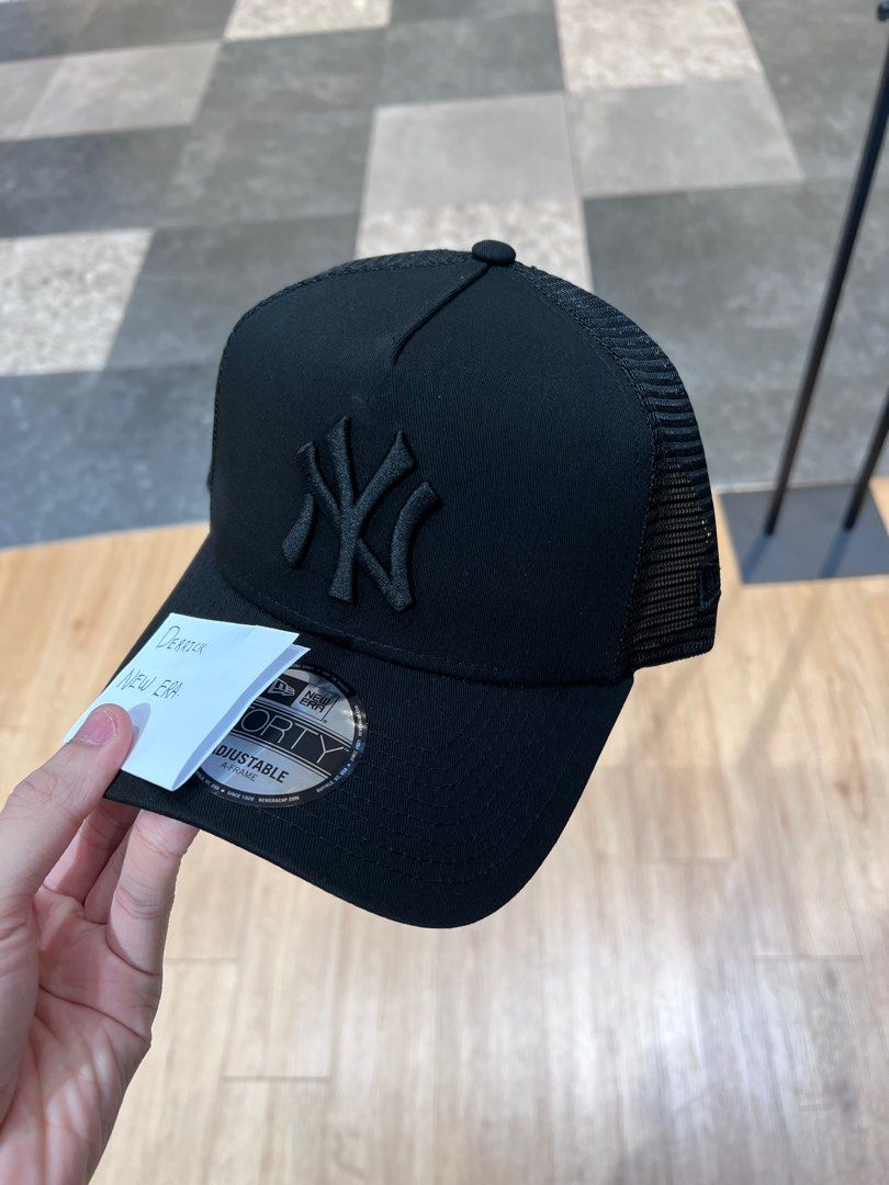 New era triple black store