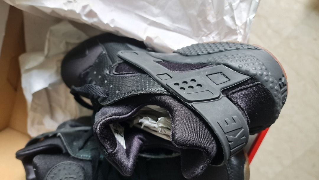 Huarache triple black lizard top