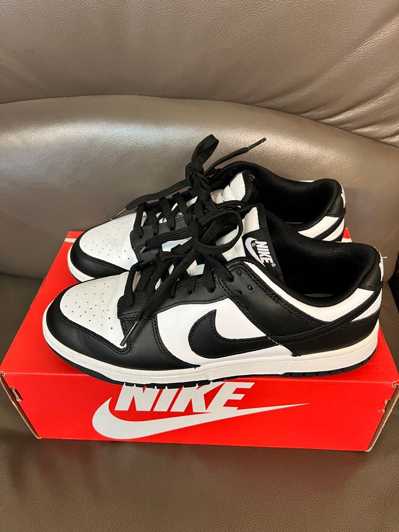 nike dunk low black and white footlocker