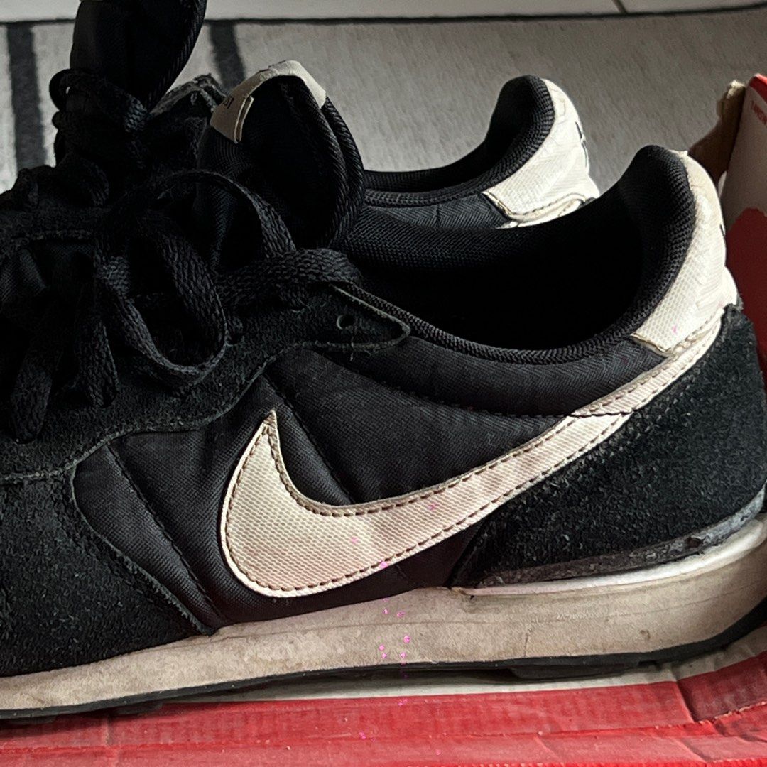 Nike Internationalist size 44 Murah