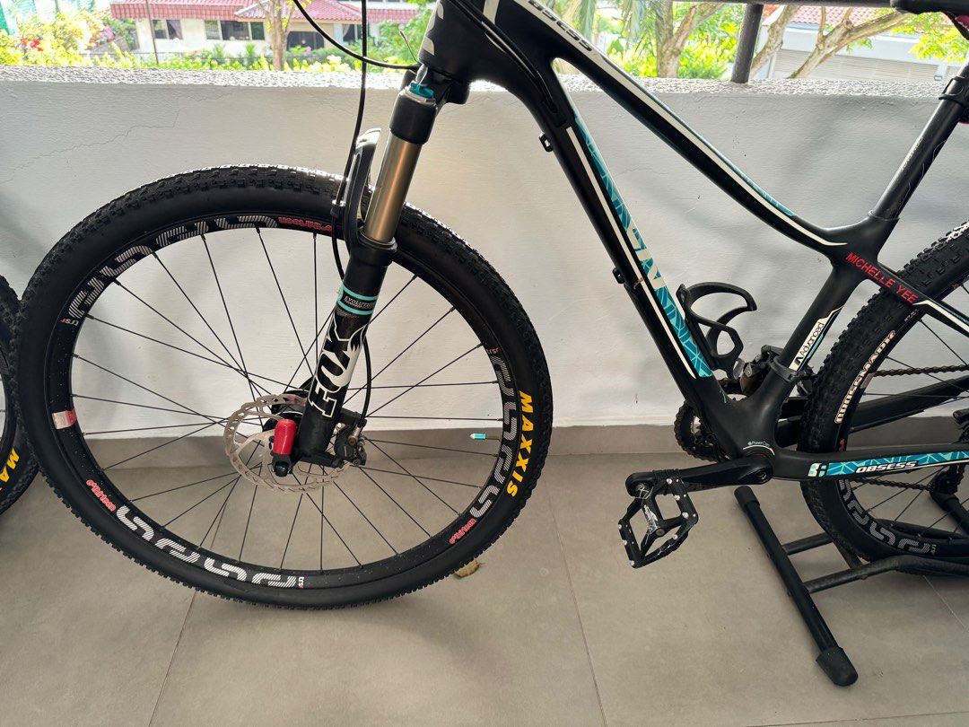 Obsess Giant Mountain Bike Sports Equipment Bicycles Parts Bicycles on Carousell