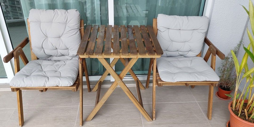 Outdoor IKEA Falholmen Kuddarna table chairs deck balcony