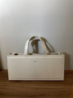 (Category: ) located in . Submitted by voguewithstyle (Listing ID 1320800134, Image 1). Description: .