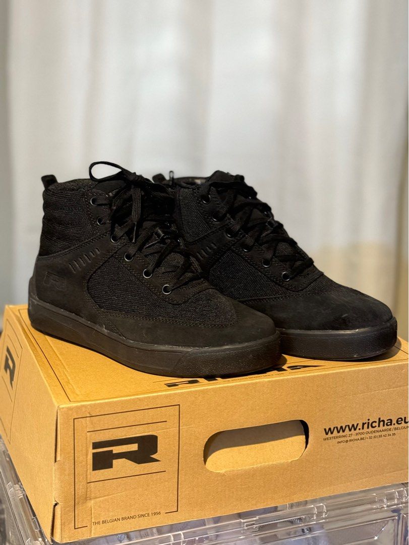RICHA DOUGLAS - Motorcycle Shoes Size 39 (Category: Sneakers) located in Manila. Submitted by rox2345 (Listing ID 1320778645, Image 1). Description: NEGOTIABLE!! RICHA DOUGLAS WOMEN SIZE 39 EU, 5.5UK, 7US.