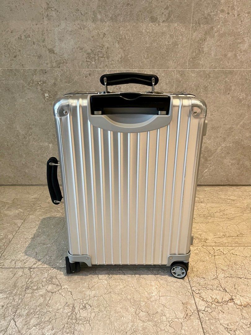 RIMOWA Classic Cabin S 33L Carousell