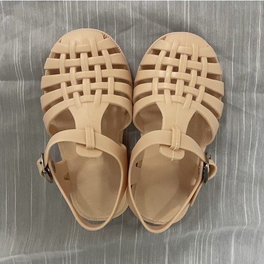 Sandals for kid (girl) (Category: Babies & Kids Fashion) located in Dasmarinas. Submitted by prelovedbyZ (Listing ID 1320832438, Image 1). Description: Size: 27 Used twice.