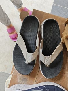 (Category: ) located in . Submitted by usoli (Listing ID 1320914650, Image 1). Description: .