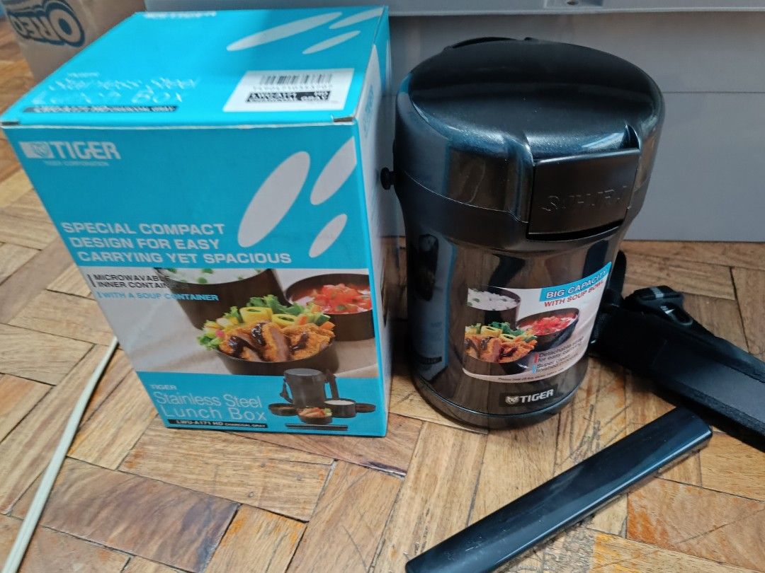 Tiger stainless thermos (Category: Water Bottles & Tumblers) located in Quezon City. Submitted by shoppingmama9 (Listing ID 1320826392, Image 1). Description: .