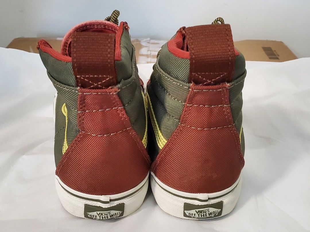 Women's 9 in mens vans outlet