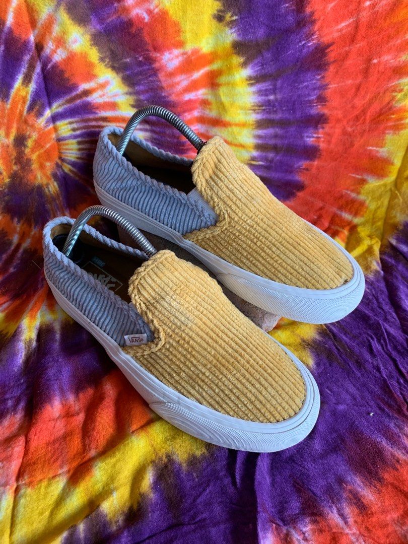 Corduroy vans slip on online