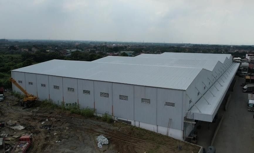 Warehouse for Lease CALAMBA (Category: Commercial) located in Muntinlupa City. Submitted by 1praiserealtyservices (Listing ID 1320868500, Image 3). Description: 6,950sqm covered 1,080sqm open LEASE RATE /sqm/month (covered): P325/sqm/mo. LEASE RATE /sqm/month (open): P100/sqm/mo. ESCALATION RATE: 5% yearly SECURITY DEPOSIT: 3 months rent ADVANCE RENT: 3 months rent HANDOVER CONDITION (Bare/As-is, where-is): Speculative warehouse, as-is where-is; 