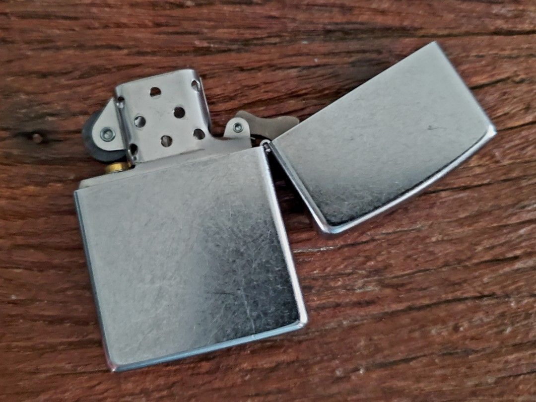 Zippo Marlboro Guitar Strings and Pick 2008 (Category: Musical Instruments) located in Marikina City. Submitted by knifeandtoolphilippines (Listing ID 1320839733, Image 3). Description: Fixed Price Brand New/Unfired Complete with box.