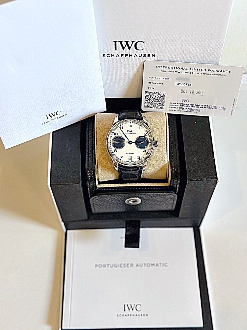 2022 IWC Portugieser 7 Days (Category: Luxury Watches) located in Bacoor. Submitted by myronemz8 (Listing ID 1317781663, Image 1). Description: For Sale/Swap 2022 IWC Portugieser Automatic 7 days Panda 42.3m Ref: IW500715 Sapphire Glass 7 days power reserve Blue Alligator Strap 9.5/10 Local AD Srp price 771,000 limited stock only Dare to Compare🙏⌚️ Below below SRP‼️‼️‼️ 588,000 slight neg upon viewing Accept Trade-in/credit card payment🚗 Look F
