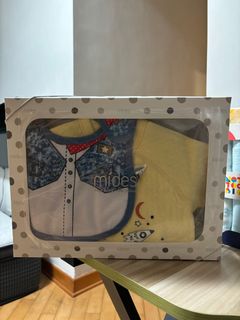 （分類：）位於 。 由 chan8son 提交（商品編號 1317855271，圖片 1）。簡介： 。
