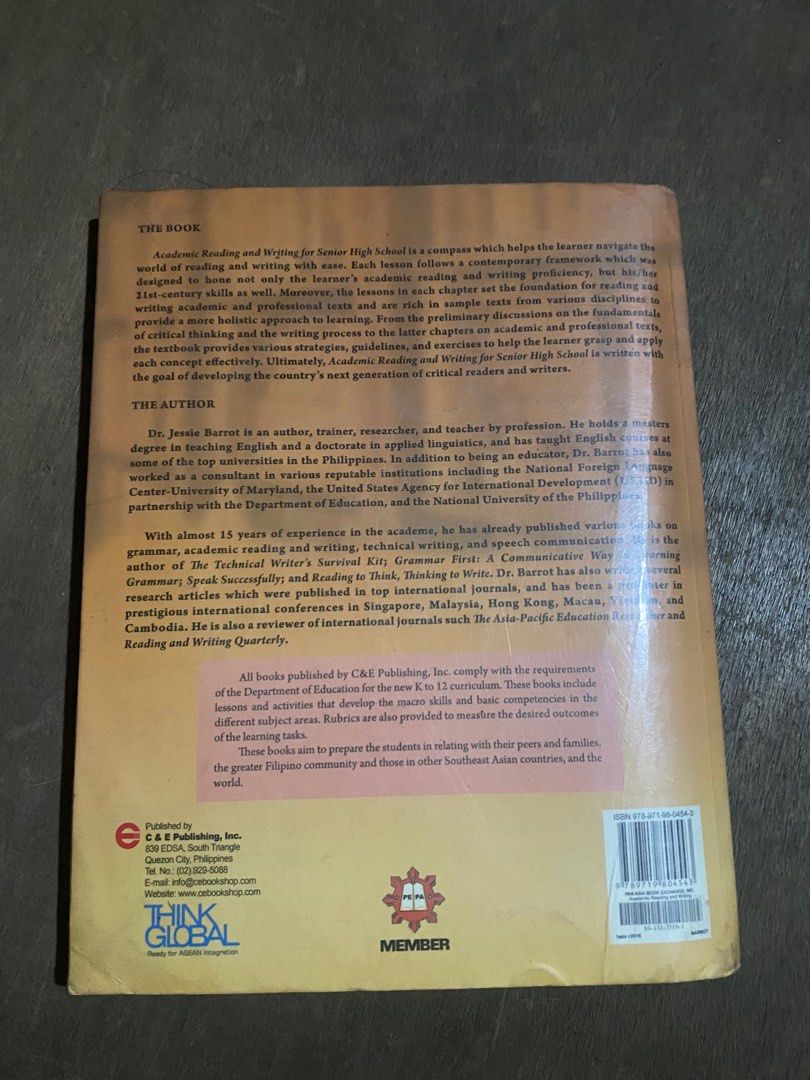 Academic Reading & Writing (Category: Textbooks) located in Manila. Submitted by paulineogaya (Listing ID 1317855477, Image 3). Description: First owner, some may have highlights po Please manage your expectations po due to used na rin thank you.