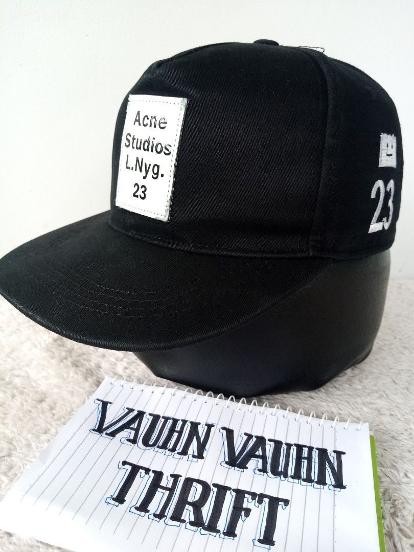 Acne studio cap (Category: Caps & Hats) located in Cagayan de Oro. Submitted by genevondiynque (Listing ID 1317762695, Image 1). Description: Acne studio cap Snapback Excellent condition Issue slight flaws sa patch see pic.
