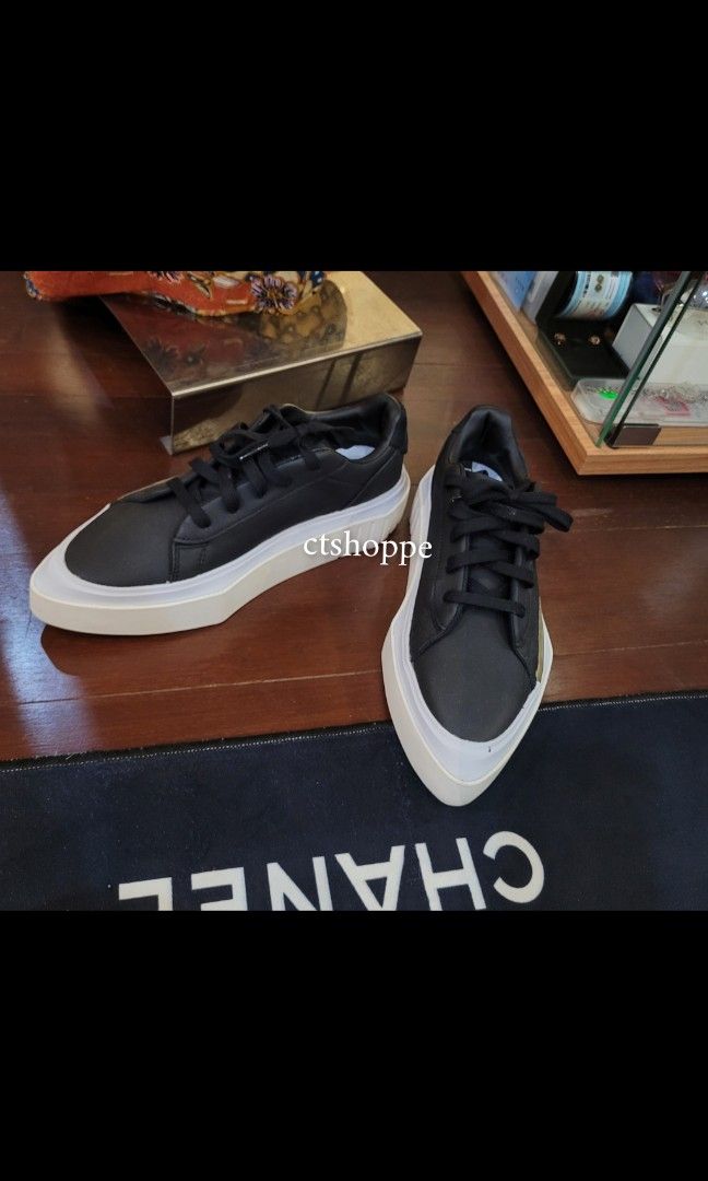 Adidas hypersleek size hot sale