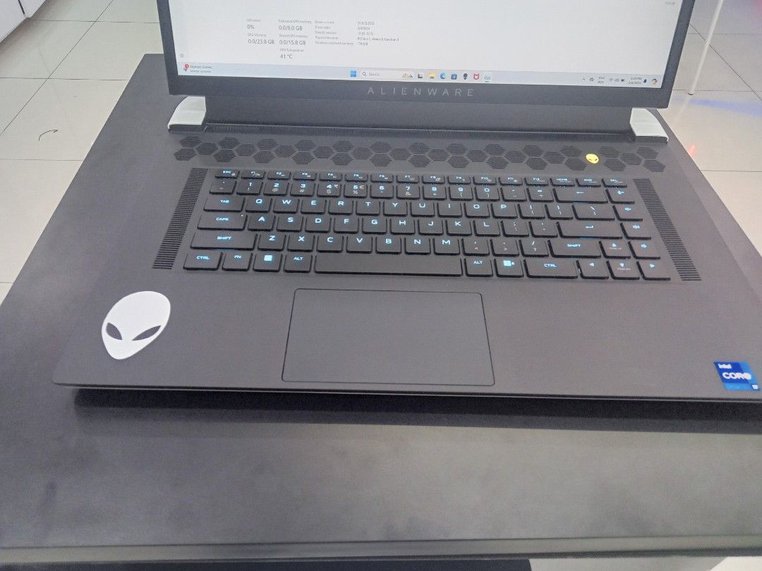 Alienware X17 R2 core i7 12Gen Ram 32GB ssd, Computers & Tech, Laptops ...